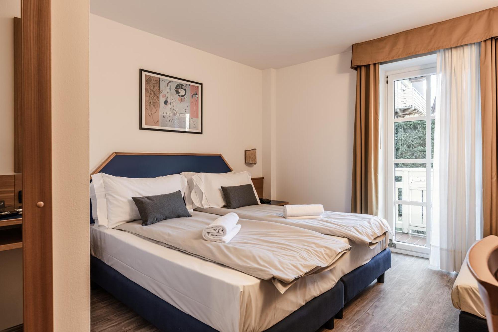 דימארו Hotel Garni Meledrio מראה חיצוני תמונה