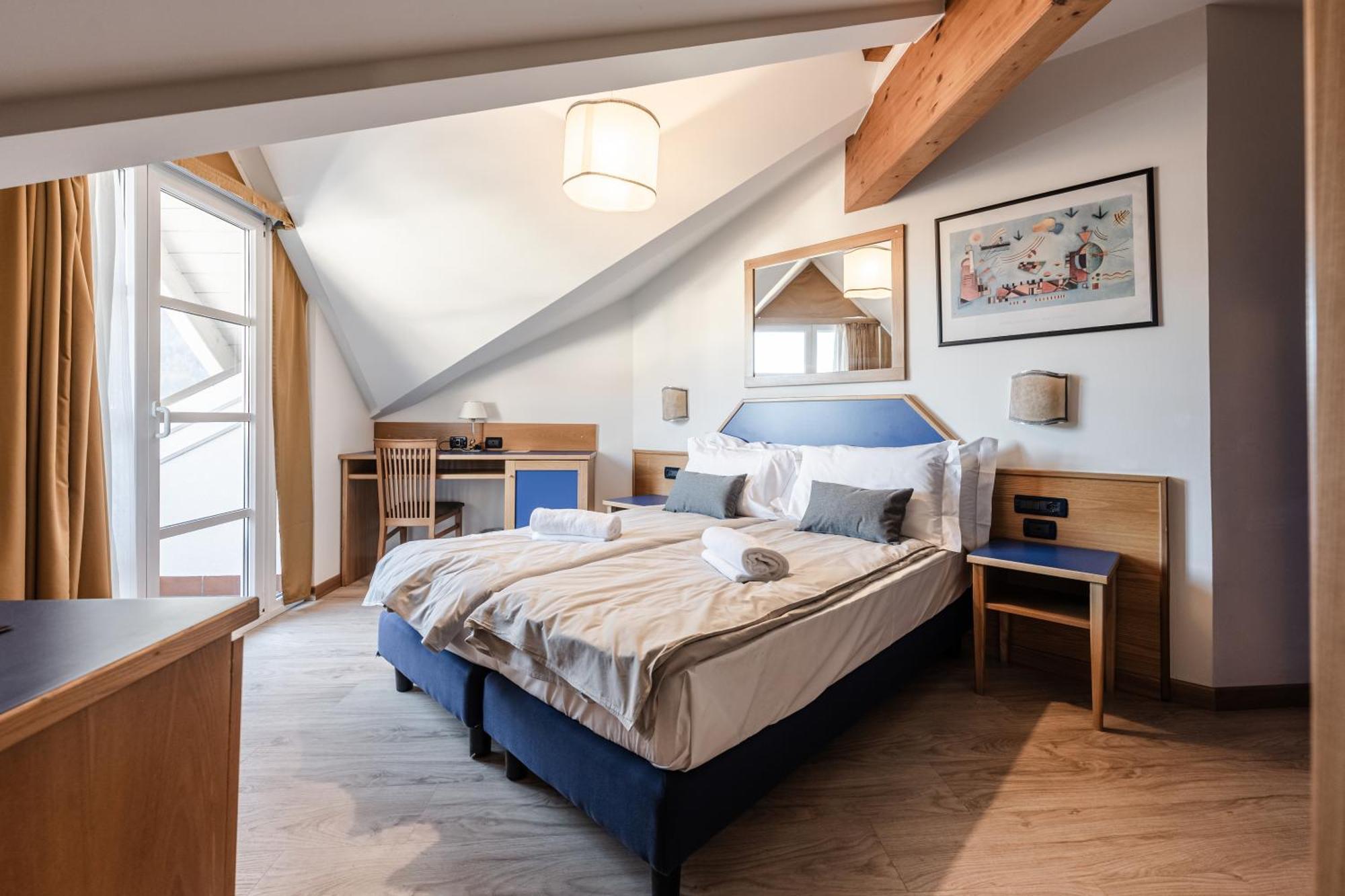 דימארו Hotel Garni Meledrio מראה חיצוני תמונה