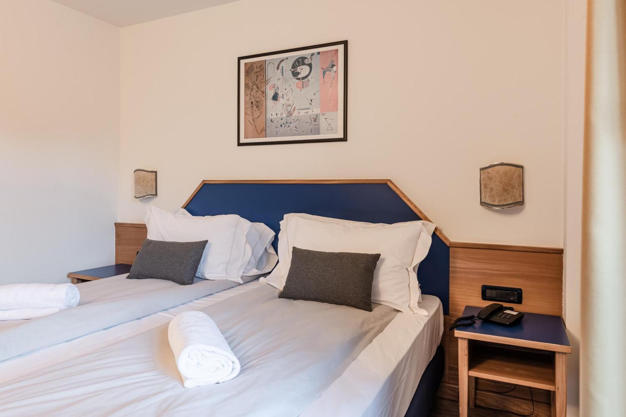דימארו Hotel Garni Meledrio מראה חיצוני תמונה